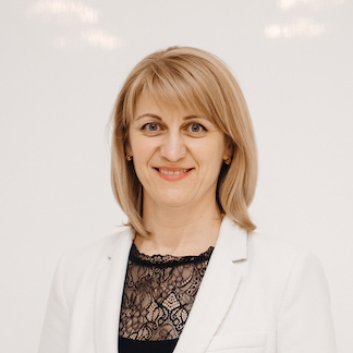 Marina Golovaci, medic